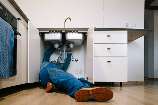 Professional Leak Detection technician working in North Creek, NY